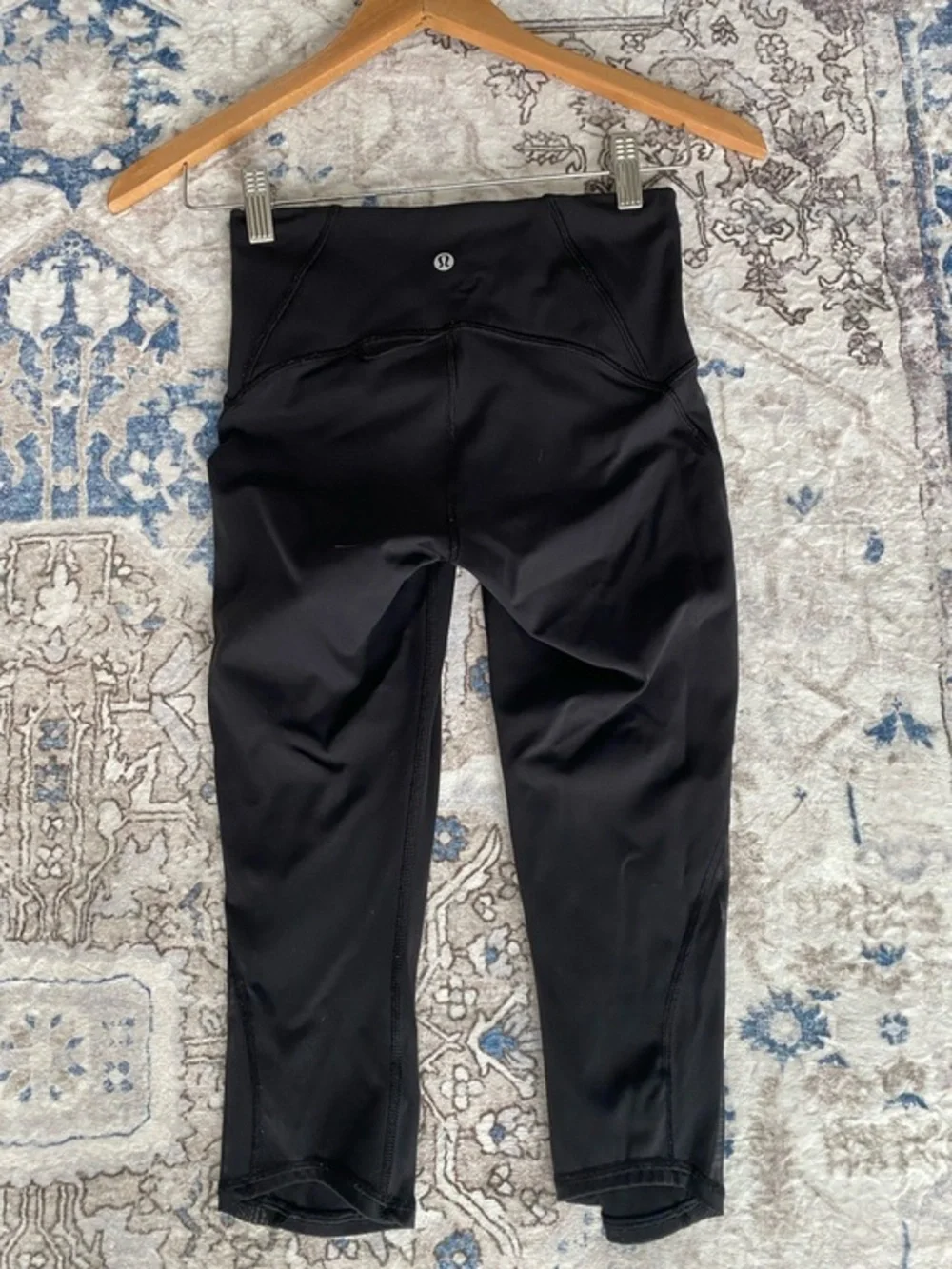 Lululemon Athletica High Waist Mesh Capri Leggings